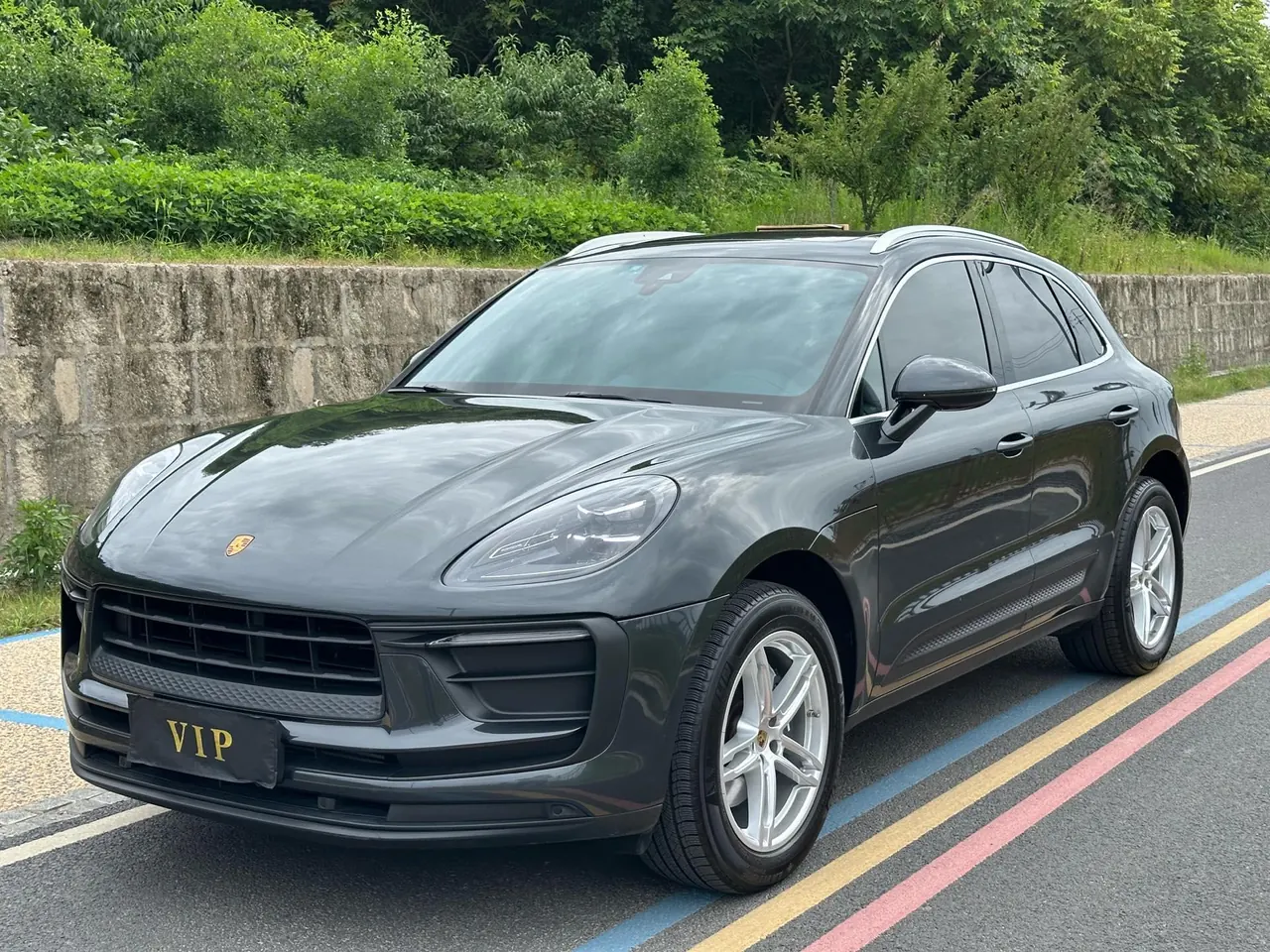 Open image lightbox: Porsche Macan (Imported) 2024 Macan 2.0T Automatic Gear