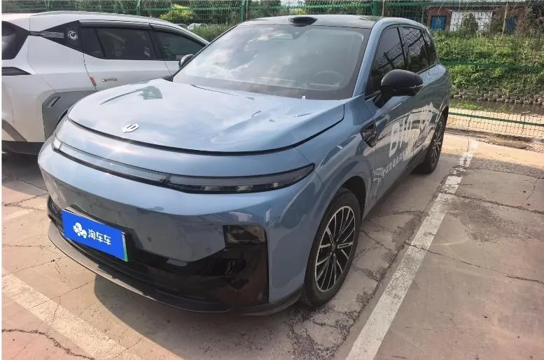 Открыть галерею: Leapmotor 2025 B 10 510 laser Radar smart driving version of automatic gear