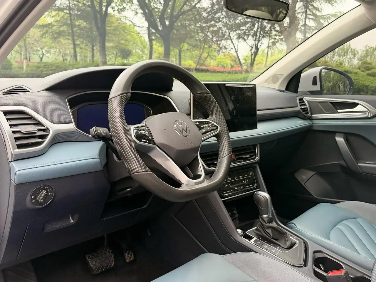 Volkswagen 2023 Tuyue 1.5TSI 300TSI Two-Drive Full Moon Edition Automatic Gear 4