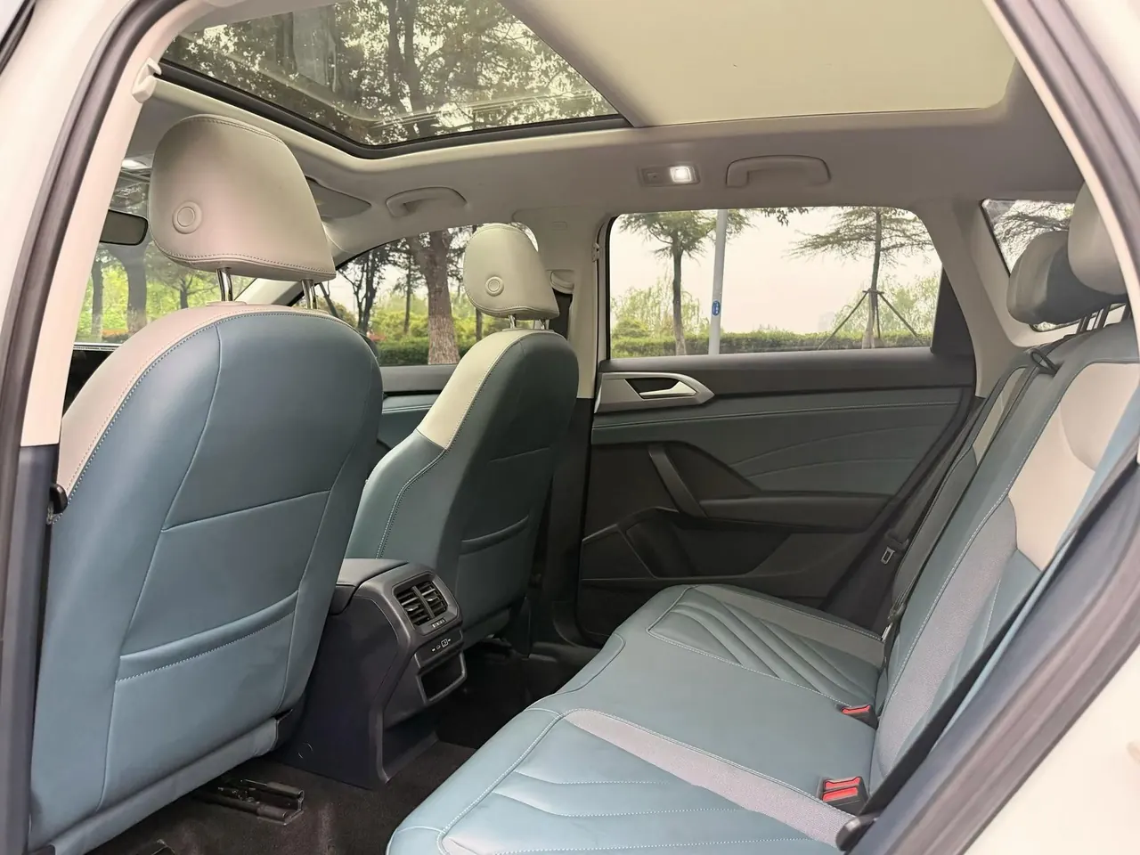 Volkswagen 2023 Tuyue 1.5TSI 300TSI Two-Drive Full Moon Edition Automatic Gear 7