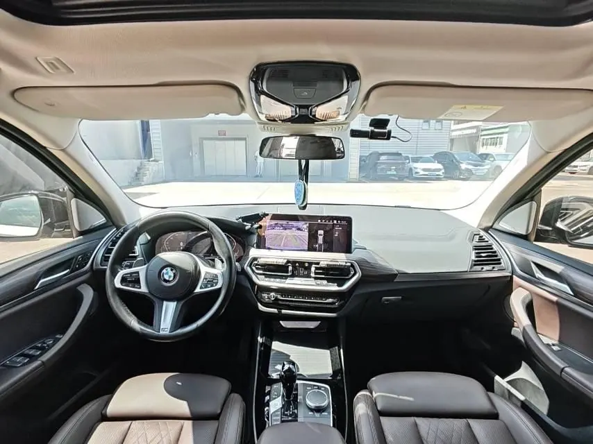 BMW 2022 X3 xDrive30i 2.0T Leading M Obsidian Night Suit Automatic Gear 3