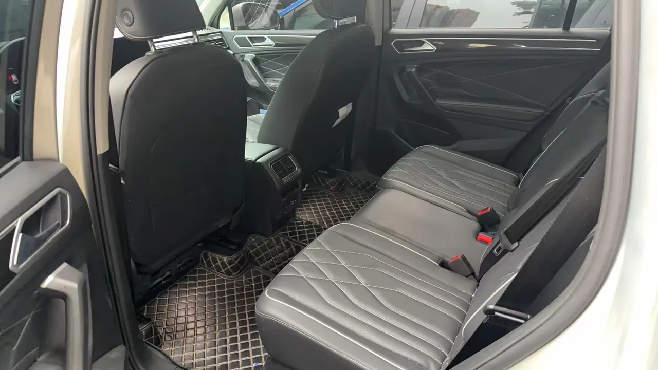 Volkswagen 2023 Tiguan L 1.5TSI 300TSI Two-Drive Smart Edition Automatic Gear 5