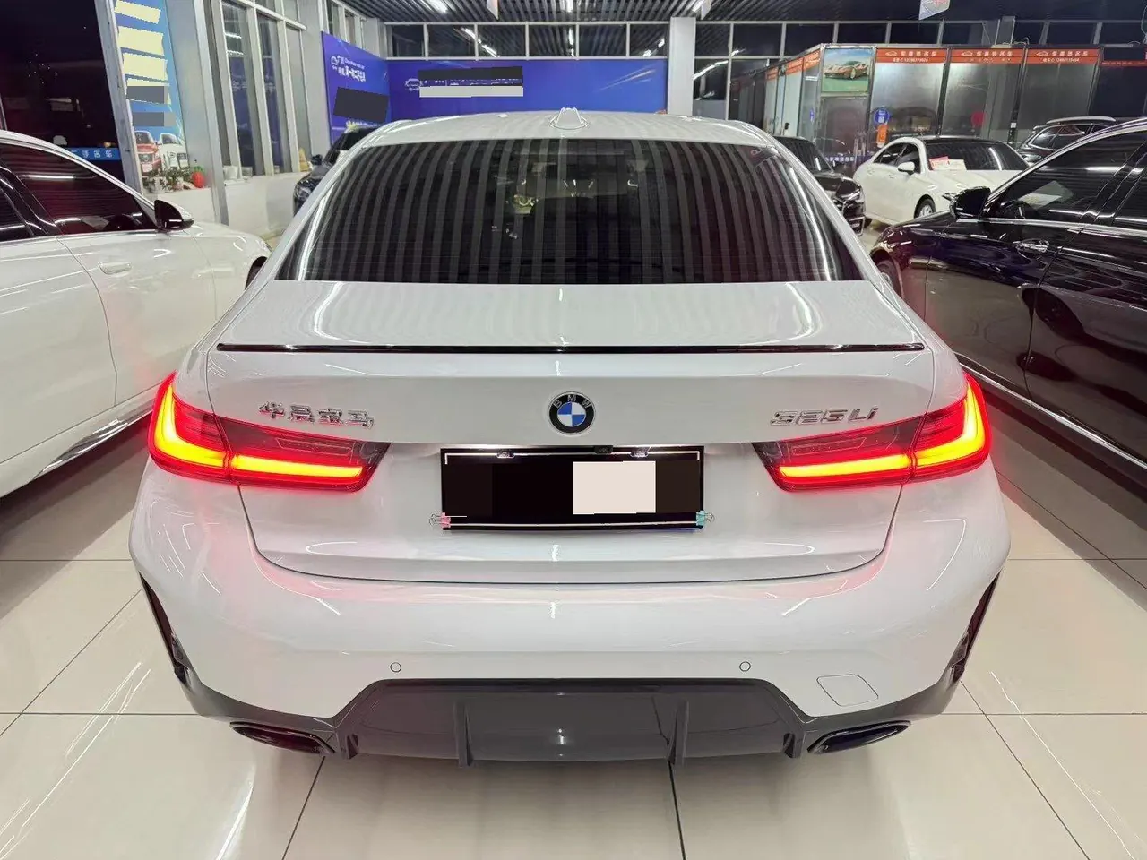 BMW 3 Series 2024 325Li 2.0T M Sports Obsidian Night Suit Automatic Gear 8