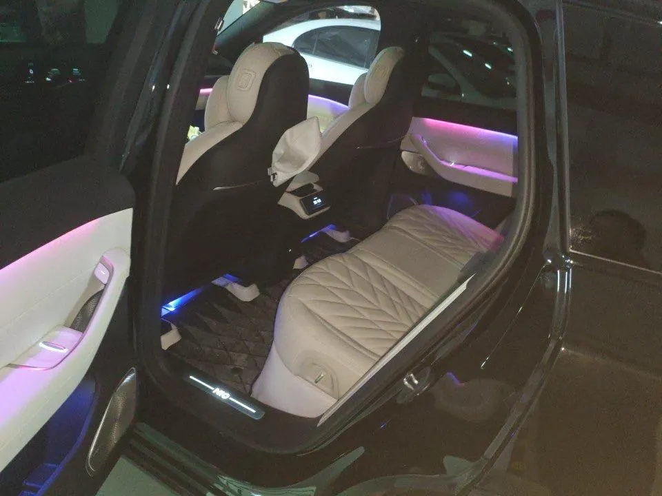 NIO 2025 ES 6 100kWh automatic gear 3