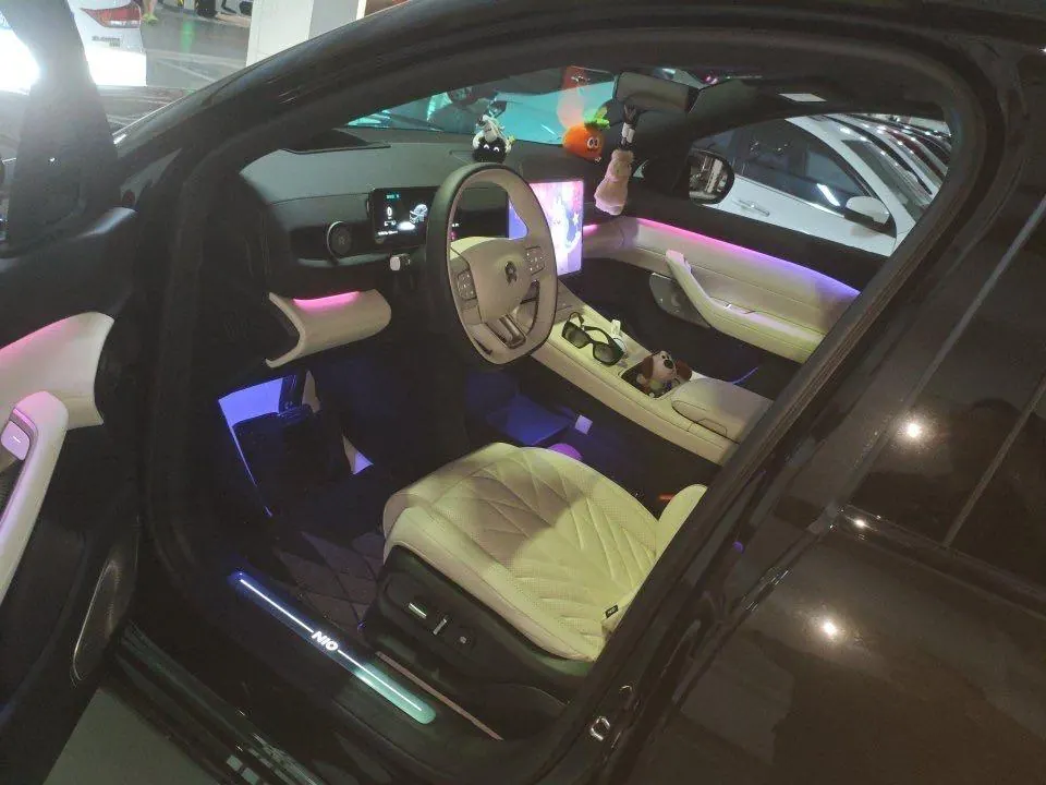 NIO 2025 ES 6 100kWh automatic gear 4