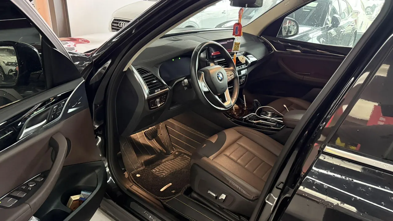 BMW 2020 X3 xDrive25i 2.0T luxury set automatic gear 4