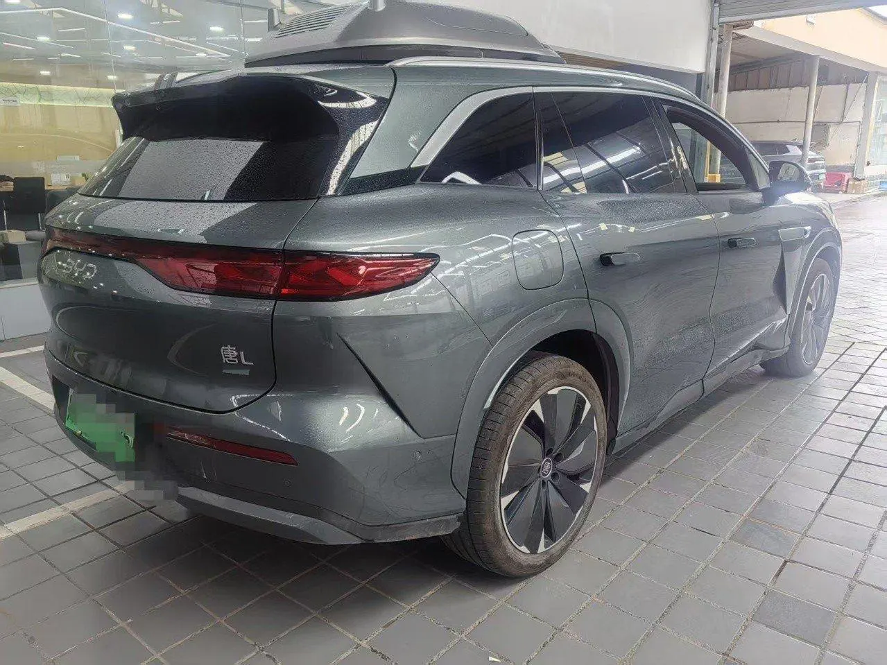 BYD 2025 Tang L DM 1.5T stepless 175KM unmanned aerial vehicle player version automatic gear 5