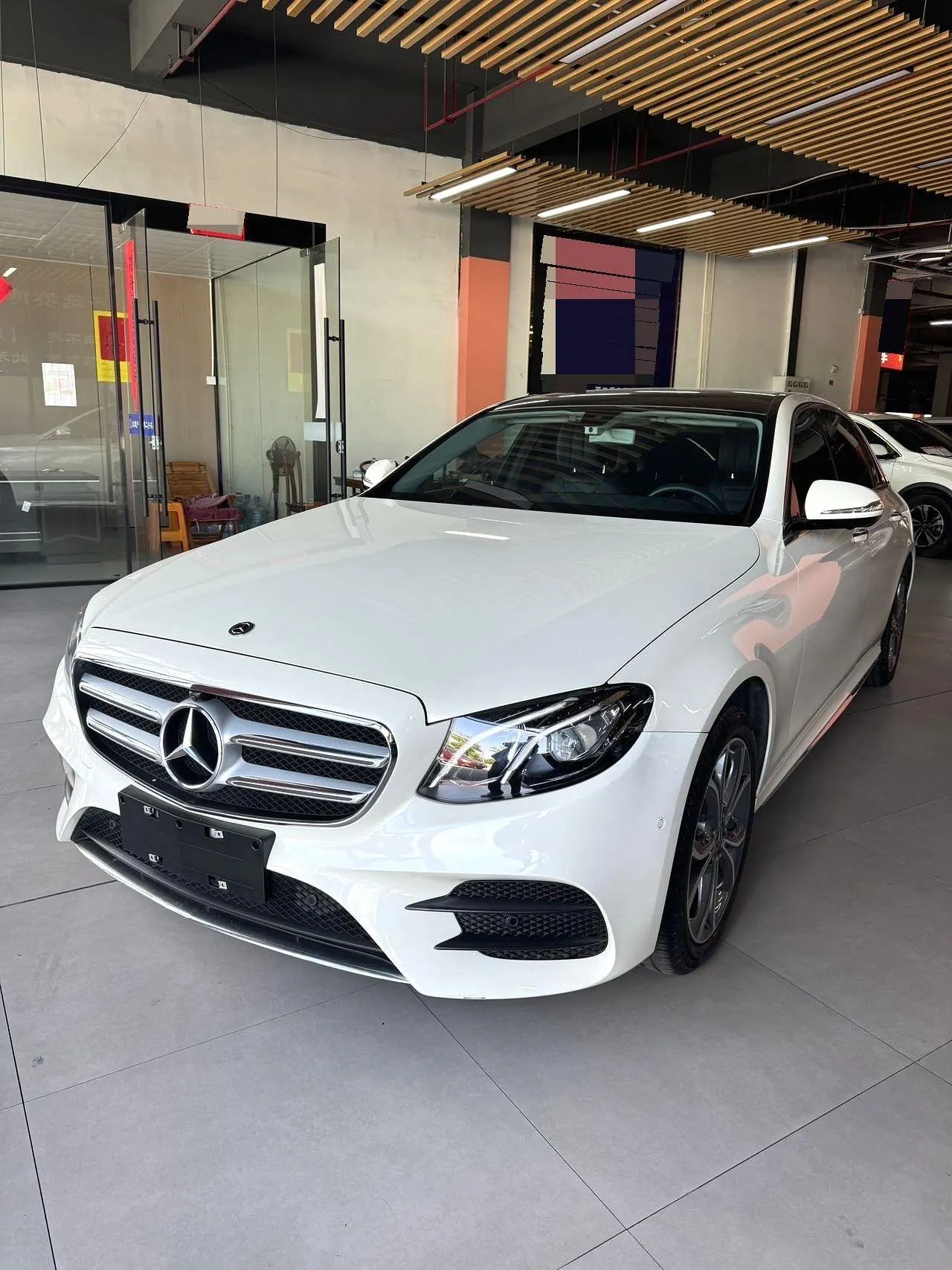 Mercedes Benz E Class 2020 E 300 L 2.0T Sports Luxury Automatic Gear - View 1