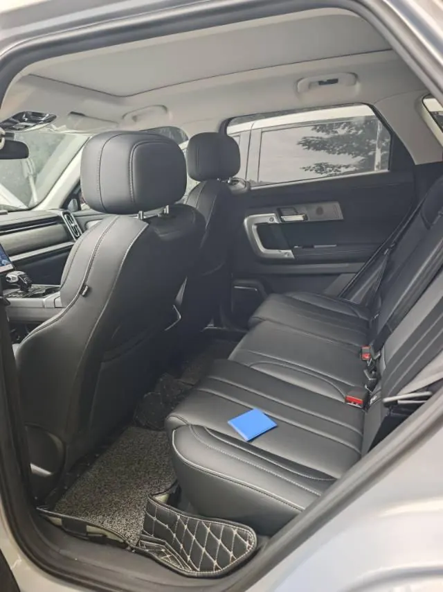 ChangAn 2024 Yidong 1.5TGDI Honorable Automatic Gear 4