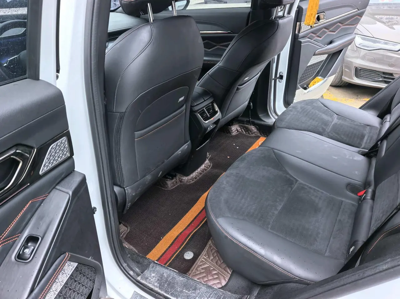 Haval 2022 mythical beast 2.0T smart version of automatic gear 3