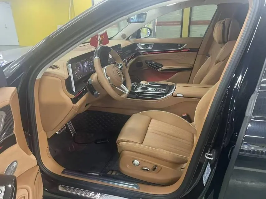 HongQi 2024 H9 3.0T Flag Collar Four-wheel Drive Private Fashion Edition Automatic Gear 6