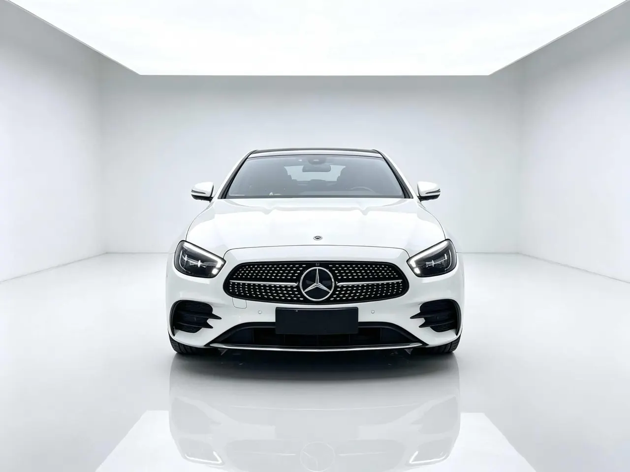 Mercedes Benz E Class 2022 E 300 L 2.0T Sports Luxury Automatic Gear 3