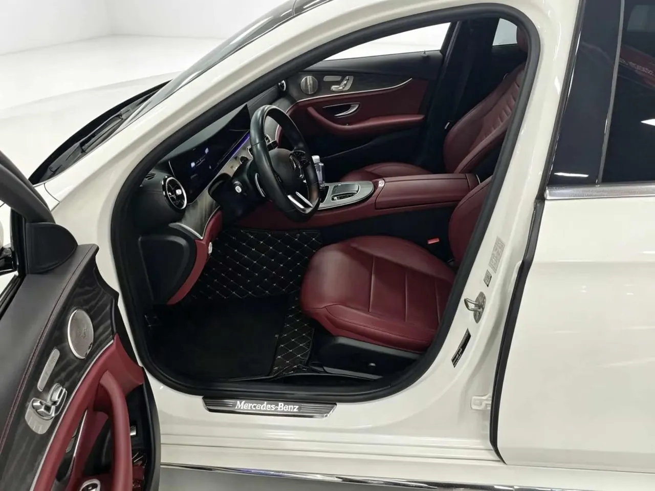 Mercedes Benz E Class 2022 E 300 L 2.0T Sports Luxury Automatic Gear 8