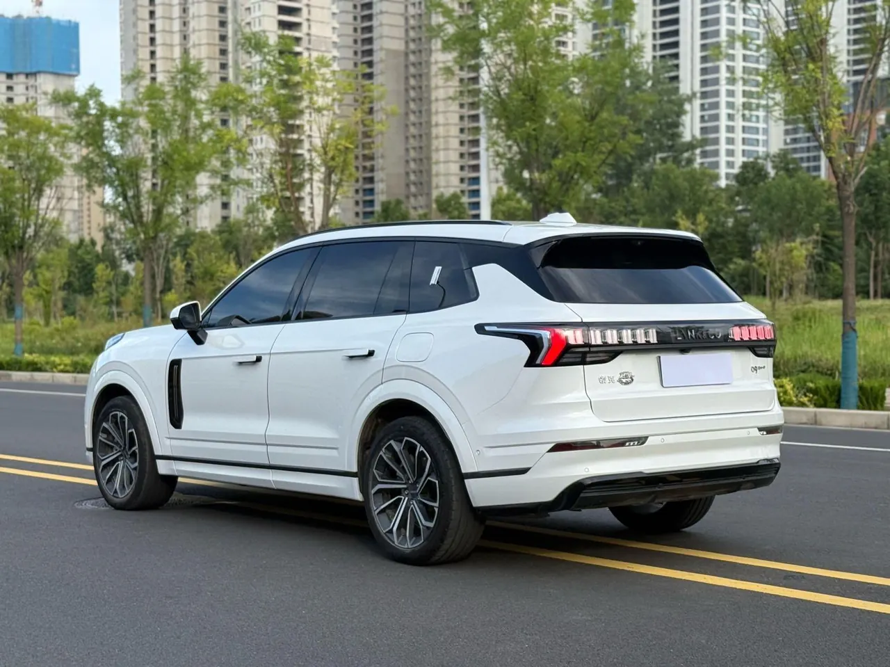 LYNK&amp;CO 2024 LYNK&amp;CO 09 EM-P 2.0TD PRO7 automatic gear 7