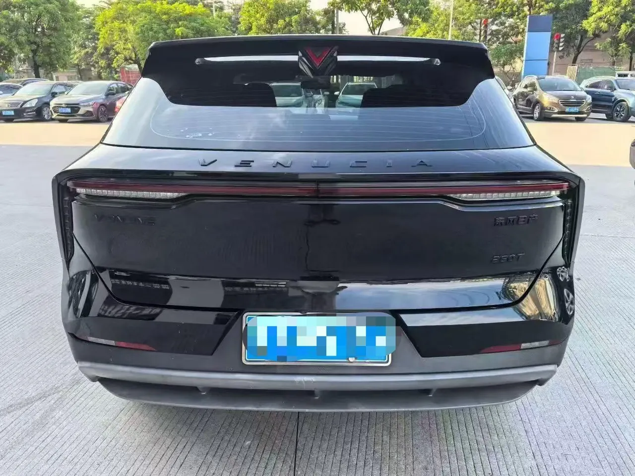 Venucia 2023 big V 1.5T 260T bean version Pro automatic gear 8