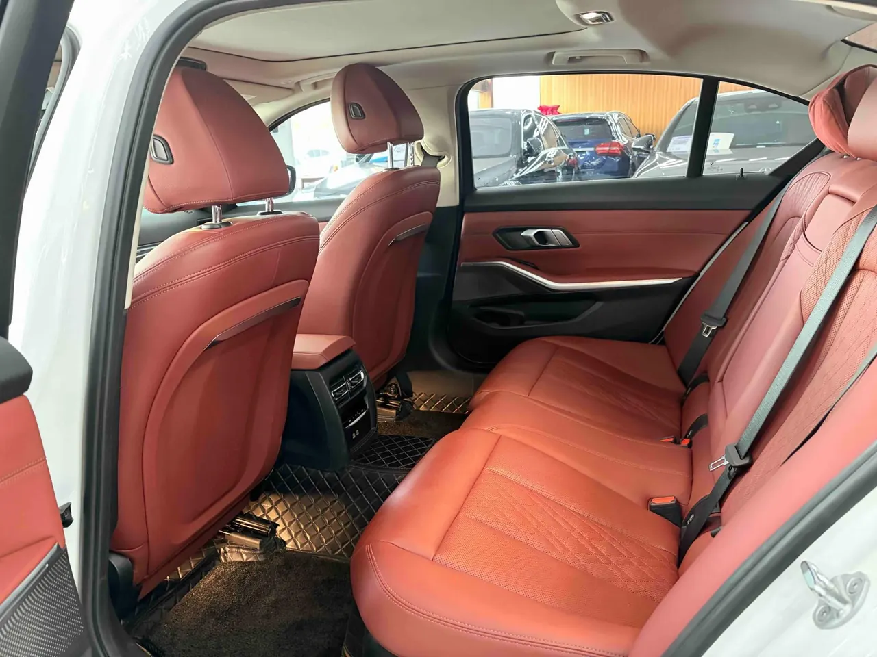 BMW 3 Series 2024 325Li 2.0T M Sports Suit Automatic Gear 4