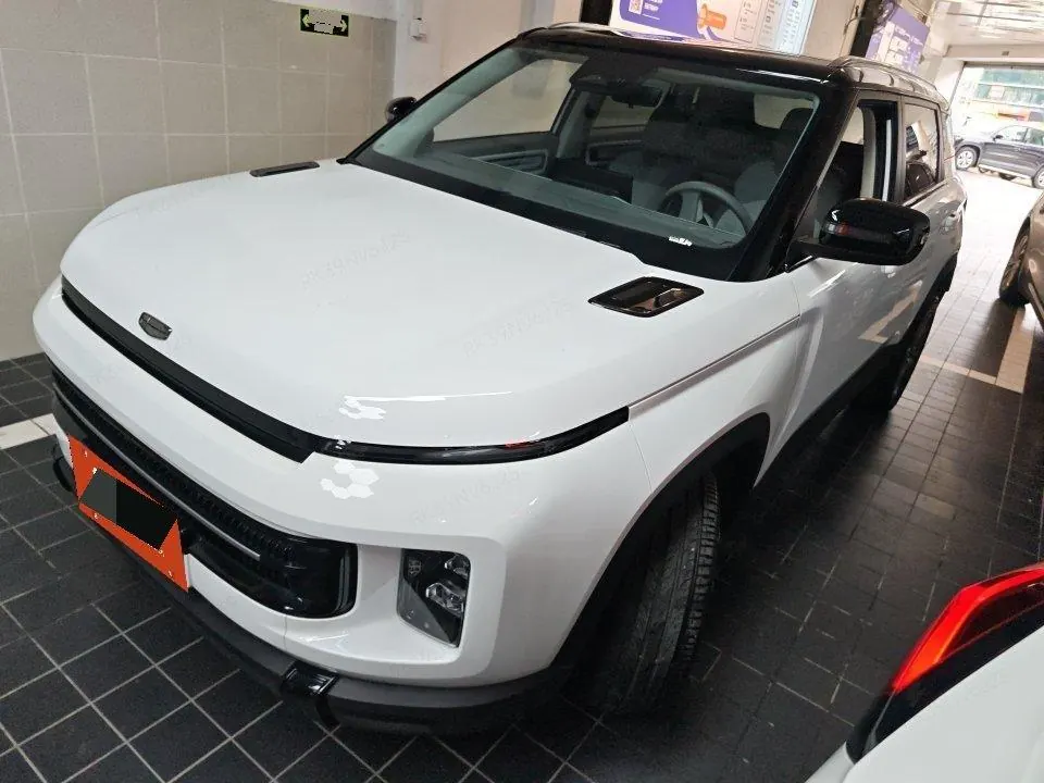 Open image lightbox: Geely 2026 model Icon 1.5TD Chocolate Elegant Edition, automatic transmission