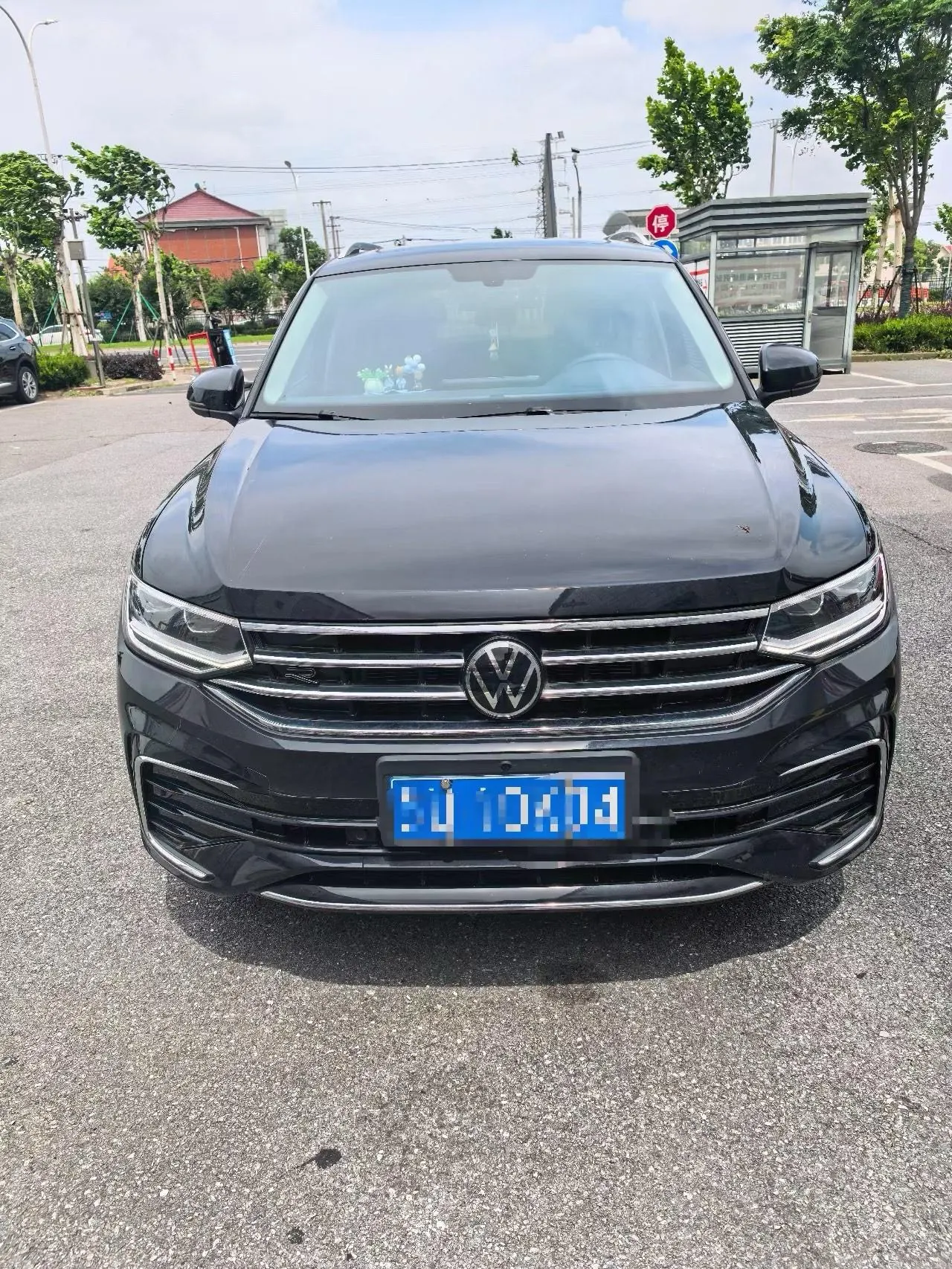 Volkswagen 2024 Tiguan L R-Line 2.0TSI 330TSI Two‑wheel‑drive R‑Line Dragon Glory Edition Automatic 2