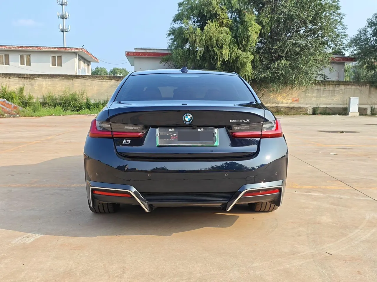 BMW 2024 i3 eDrive 40 L obsidian night suit automatic gear 7