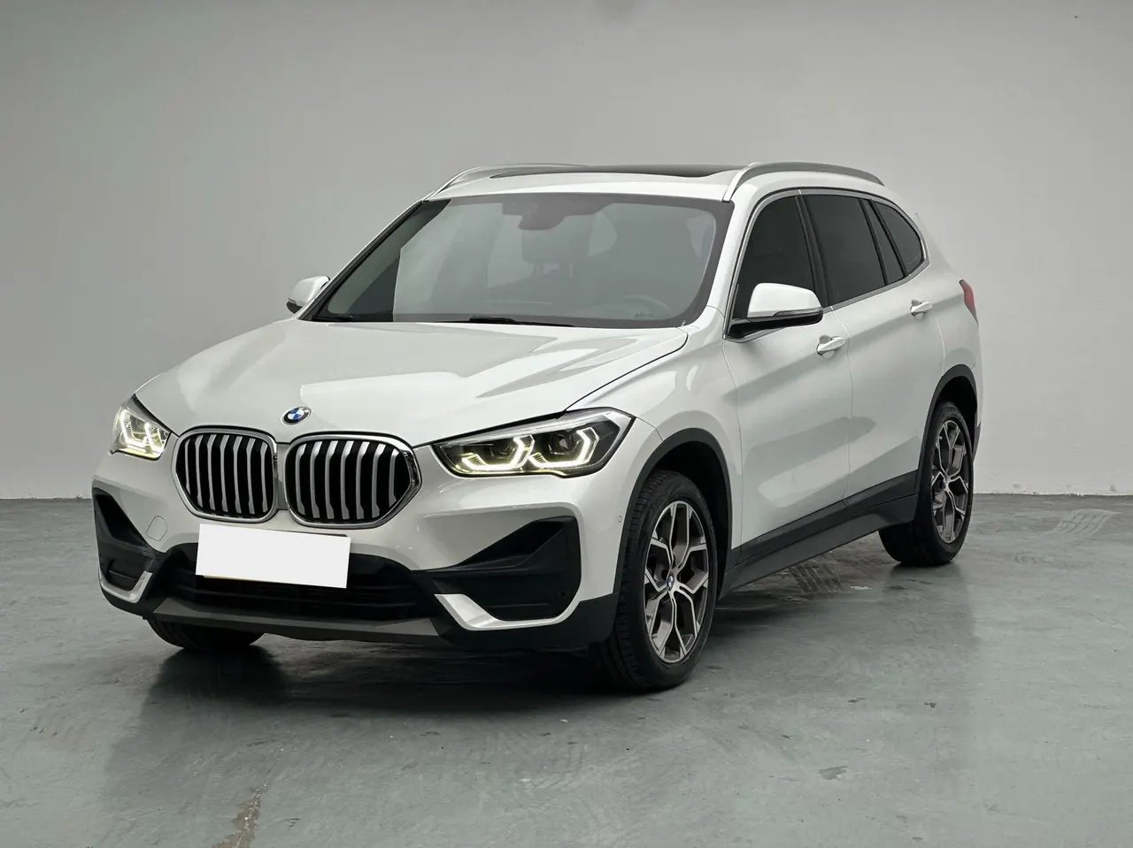 BMW 2020 X1 sDrive25Li 2.0T Leading Automatic Gear - View 1