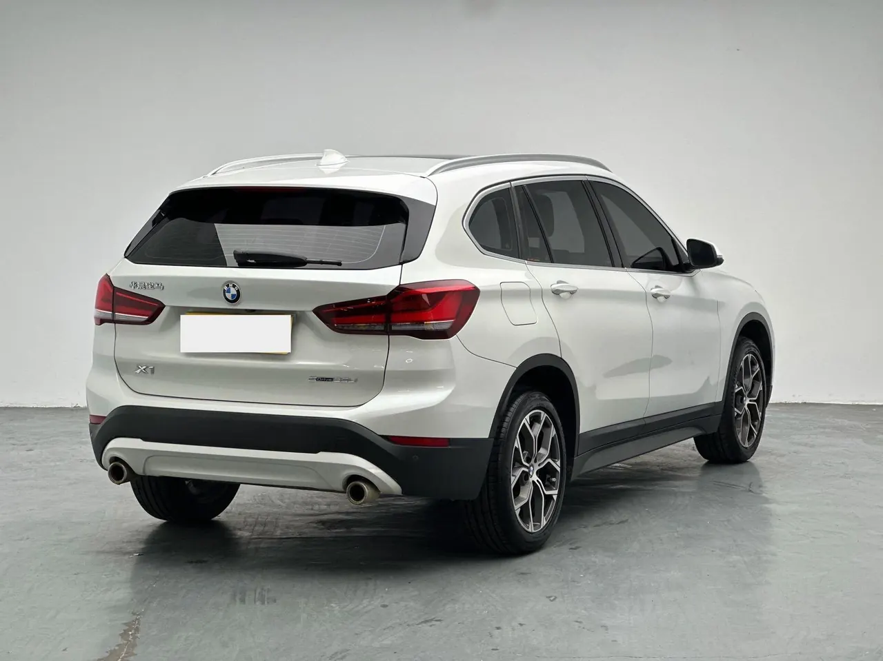 BMW 2020 X1 sDrive25Li 2.0T Leading Automatic Gear 3