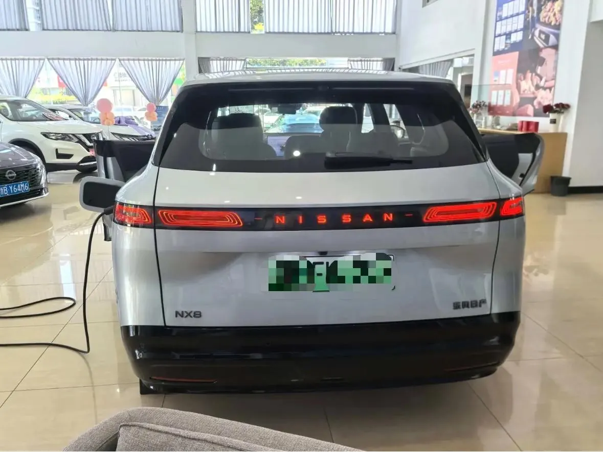 Nissan 2026 NX 8 310 Max Automatic 8