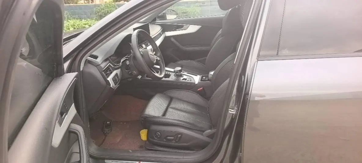 Audi 2023 A4L 2.0TFSI 40TFSI Fashion Dynamic Automatic 5