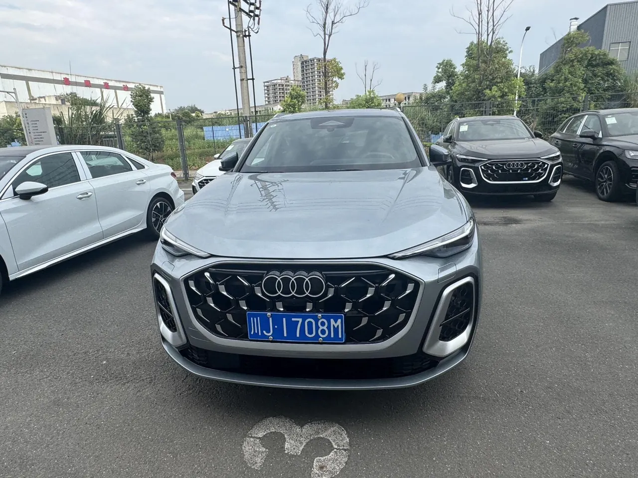 Audi 2026 Q5L 20 T 10 million users exclusive version of automatic gear 2