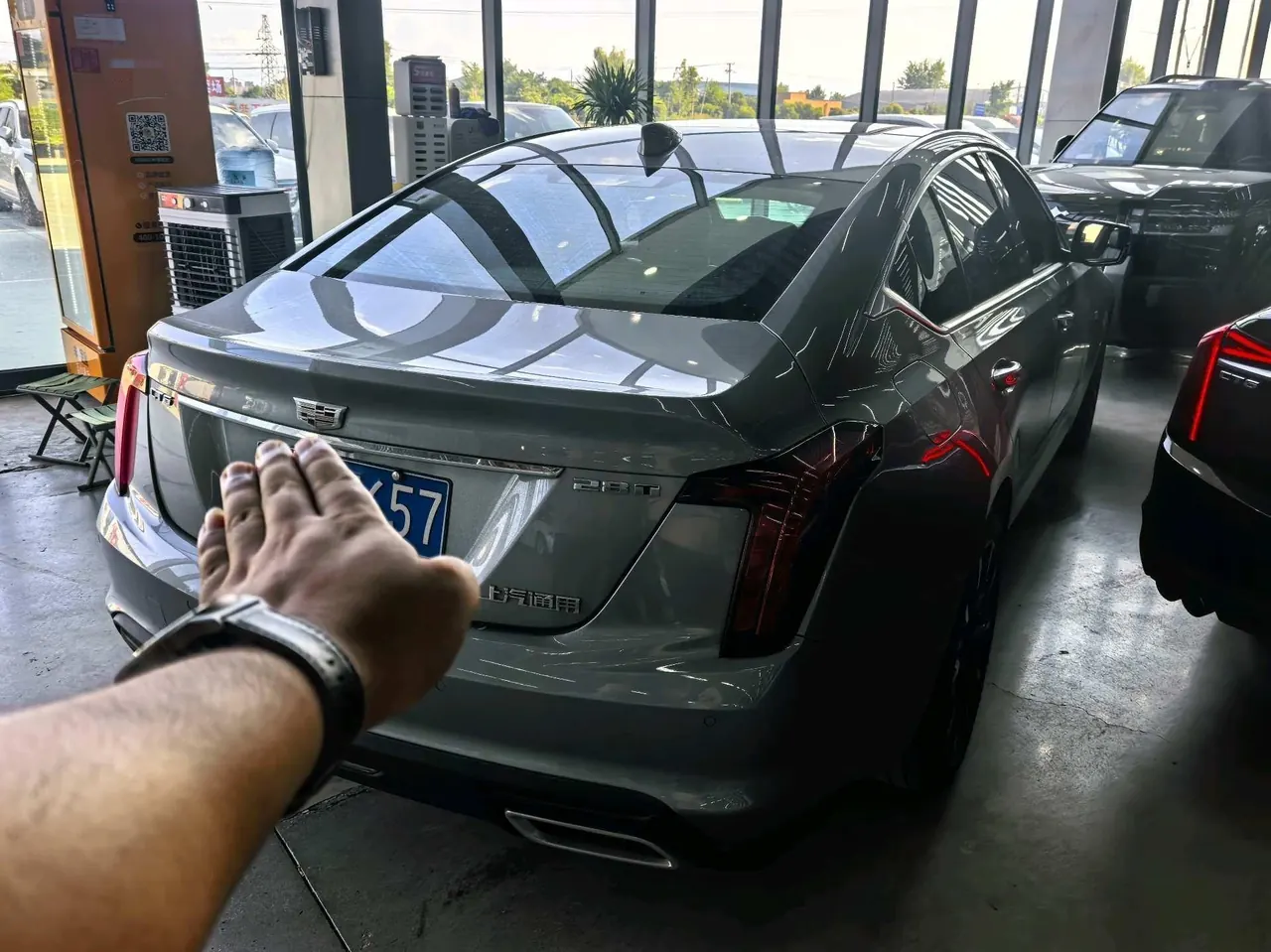 Cadillac 2023 CT5 2.0T 28T Luxury (Standard Edition) Automatic Gear 5