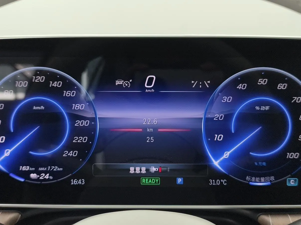Mercedes Benz 2025 EQE 500 4MATIC EQE 500 4MATIC Pioneer Edition Automatic Gear 8