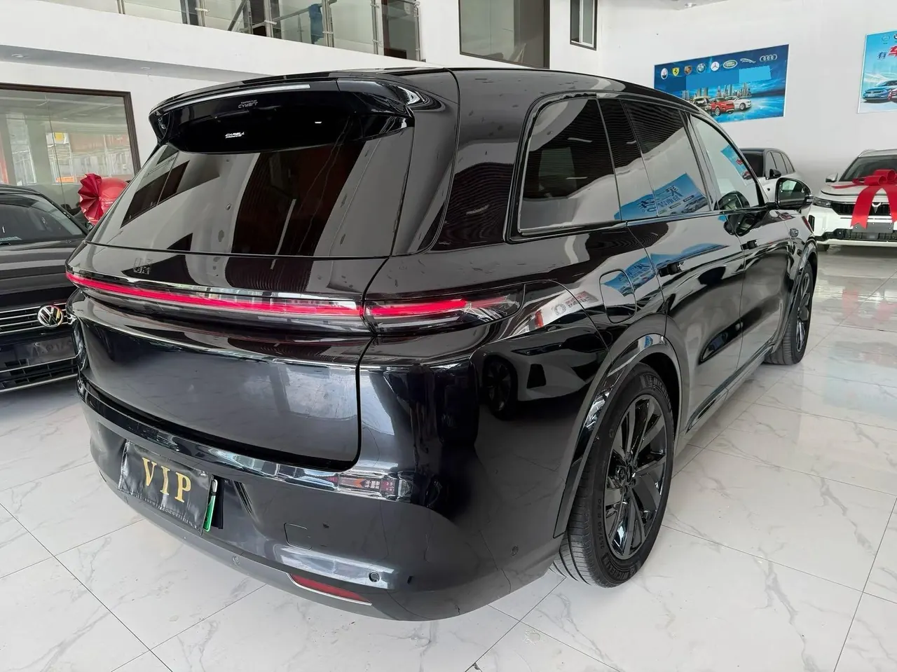 Li 2023 L8 Pro automatic gear 7