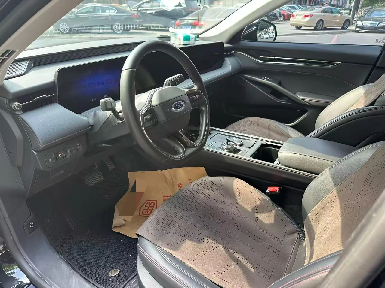 Ford 2022 Mondeo 2.0T EcoBoost 245 Luxury (Modified) Automatic Gear 9
