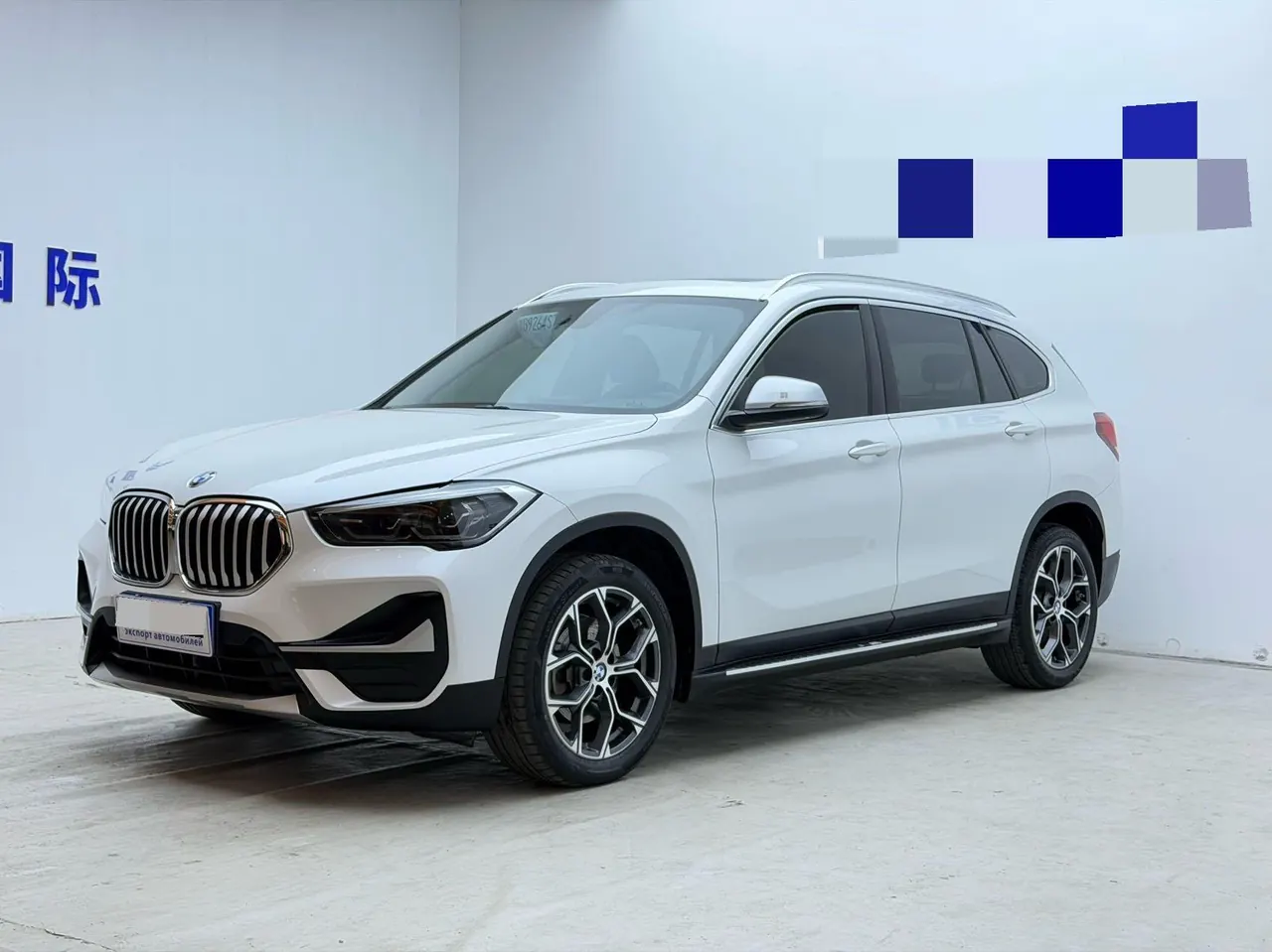 BMW 2022 X1 sDrive20Li 1.5T fashion automatic gear - View 1