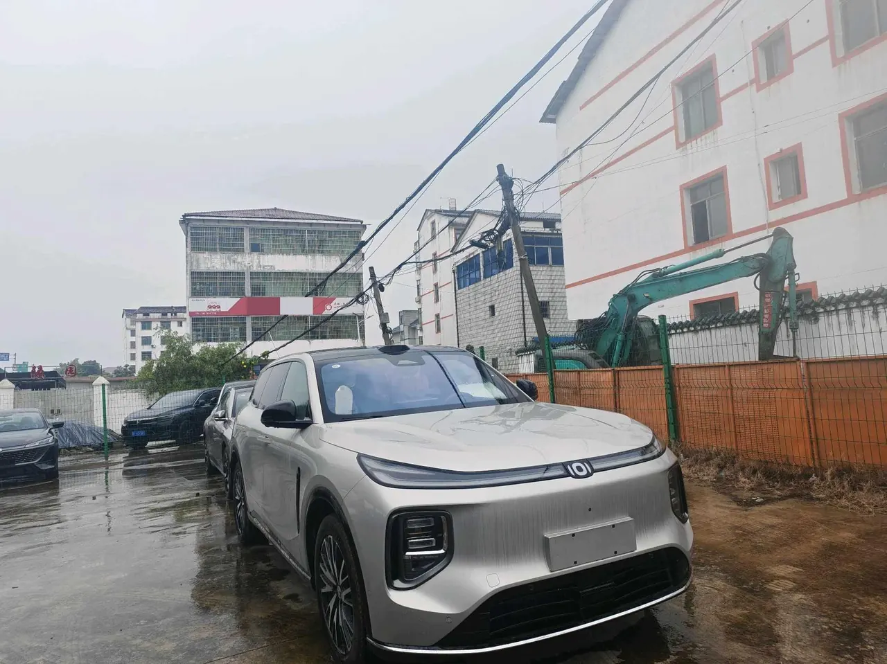 Qiyuan 2025 Q07 1.5 stepless 215 honorable automatic transmission 4