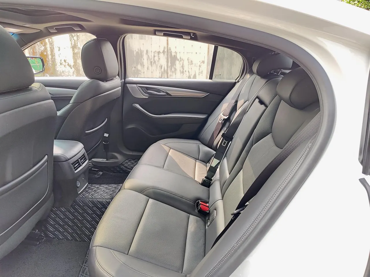 Cadillac 2023 CT5 2.0T 28T fashion automatic gear 6