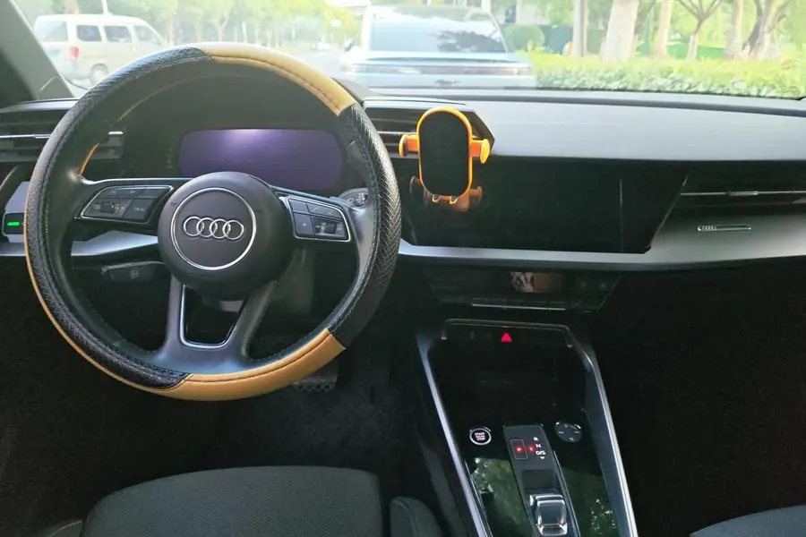 Audi 2021 A3L Limousine 1.4TFSI 35TFSI Enterprising and Elegant Automatic 5