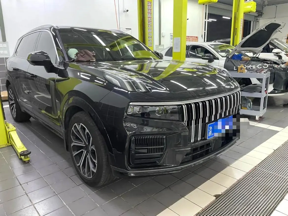 LYNK&amp;CO 2024 LYNK&amp;CO 09 MHEV 2.0T 4-wheel drive global automatic gear 3