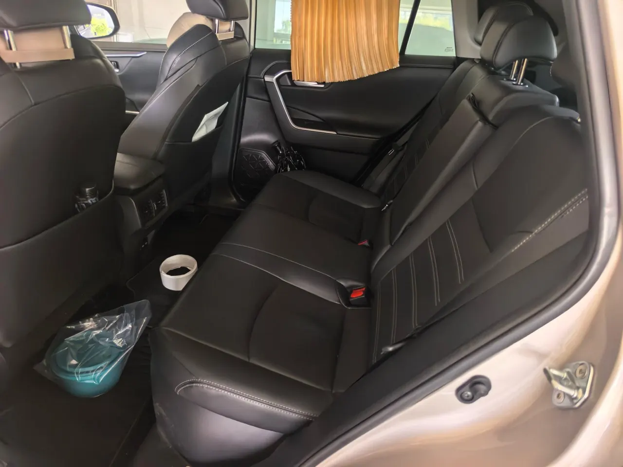 Toyota 2023 Weilanda Dual Engine 2.5 Stepless Four-wheel Drive Luxury PLUS Edition Automatic Gear 4