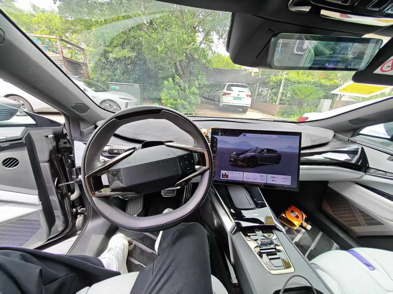 HiPhi 2023 HiPhi Z City Edition 5-seat Automatic Gear 5