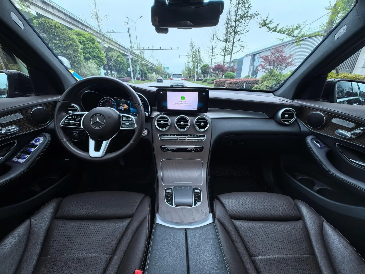 Mercedes Benz 2021 GLC 260 L 4MATIC 2.0T Luxury Automatic 7