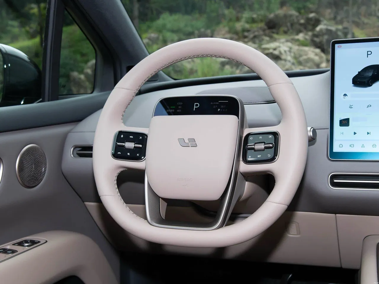 Li 2025 I 300.00g Drive Standard Edition Automatic Gear 6