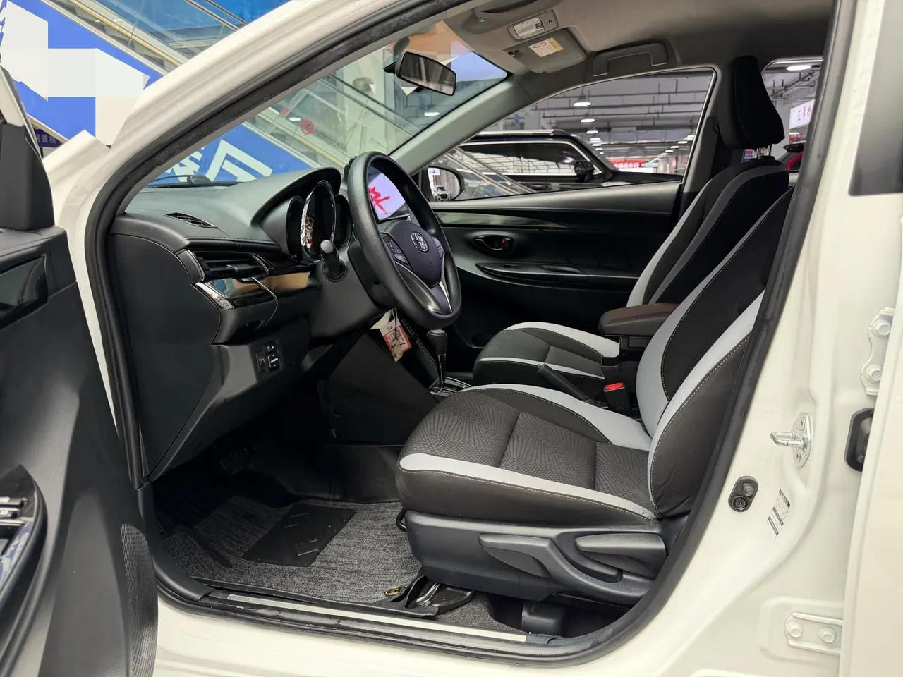 Toyota yaris 2022 YARiS L to dazzle 1.5 stepless leading PLUS version of automatic gear 9