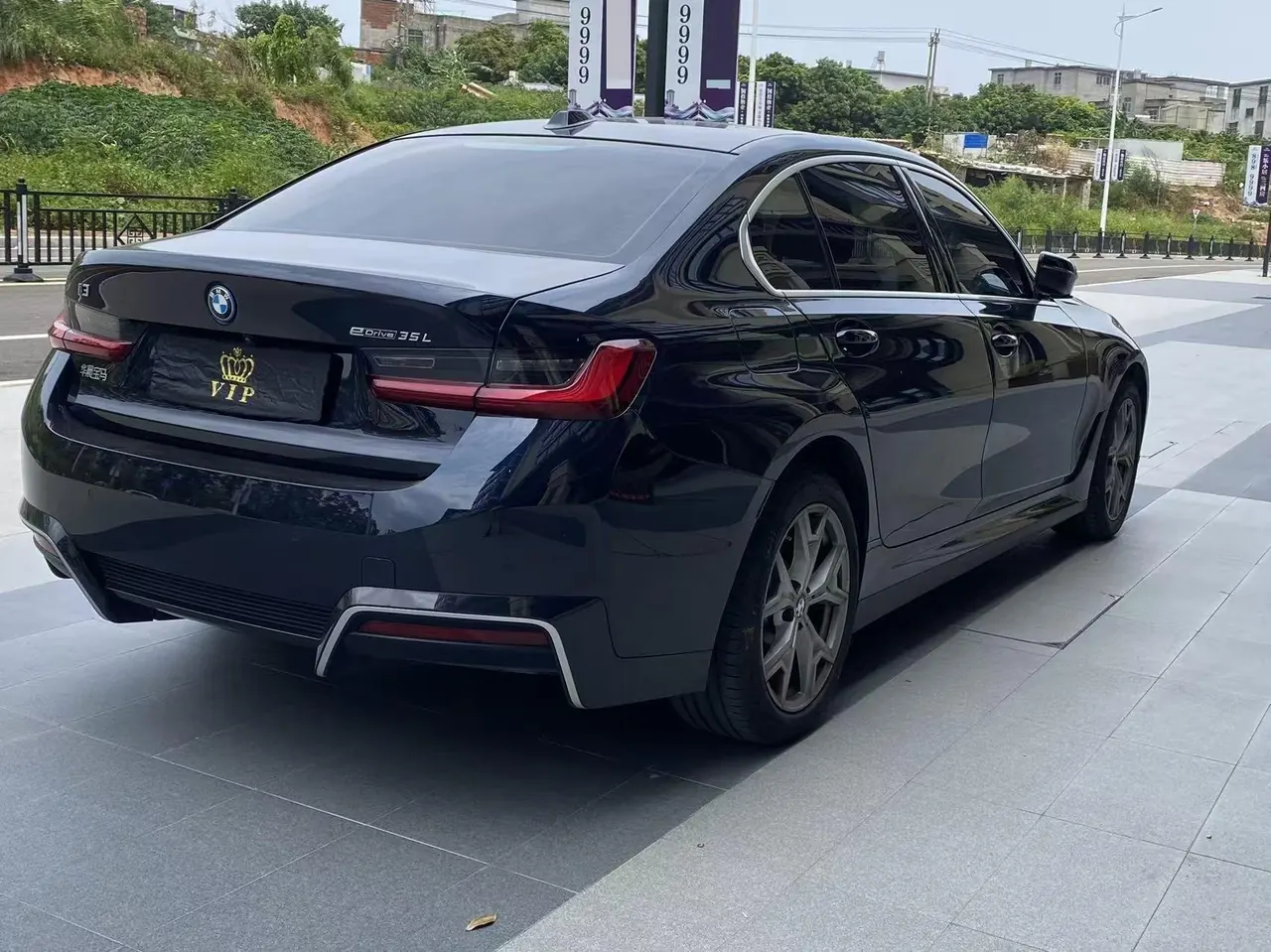 BMW 2025 i3 eDrive 35 L automatic gear 7