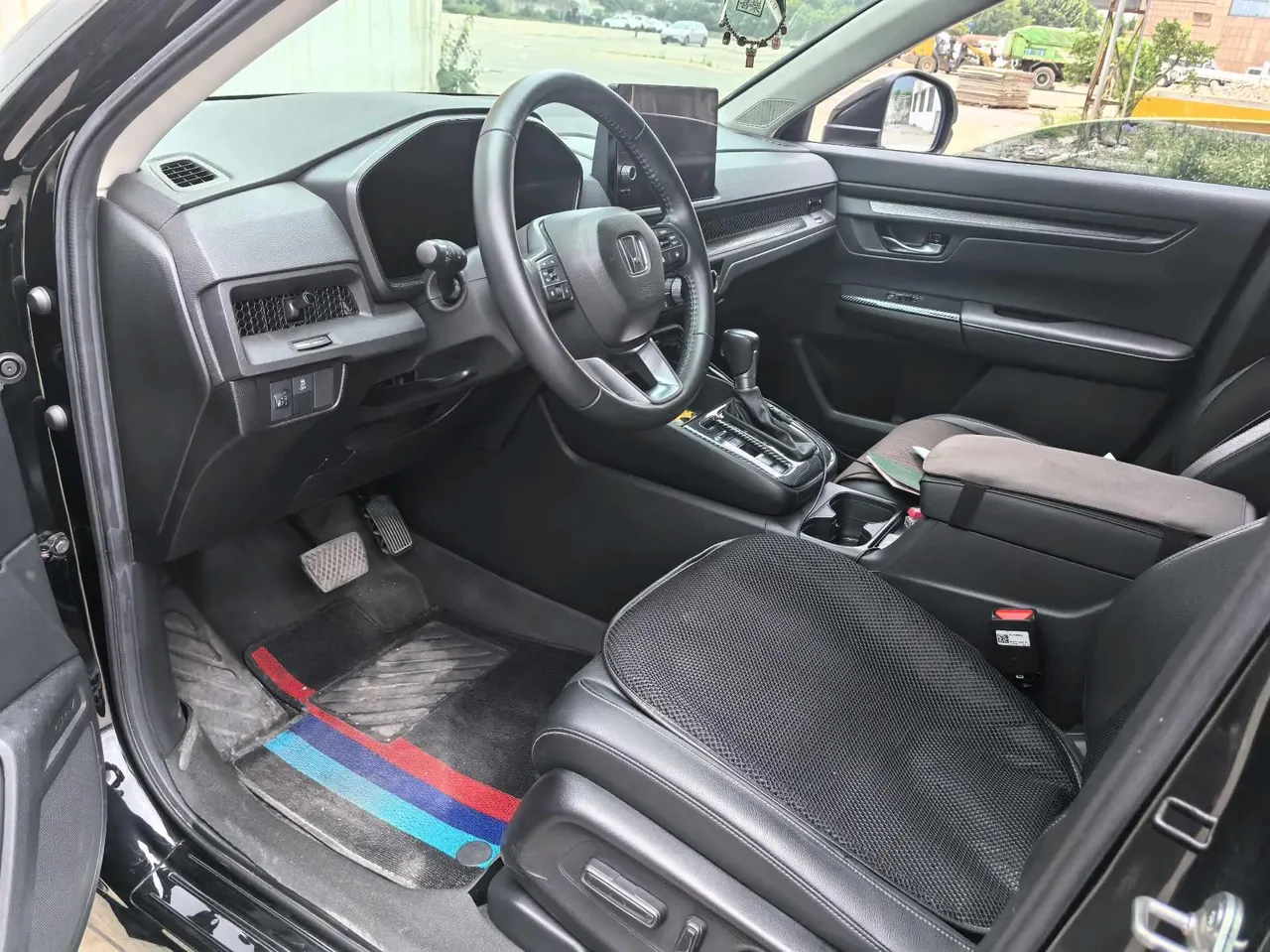 Honda 2023 CR-V 1.5T Stepless 240TURBO Two-Drive Front is still 5-seat Automatic Gear 2