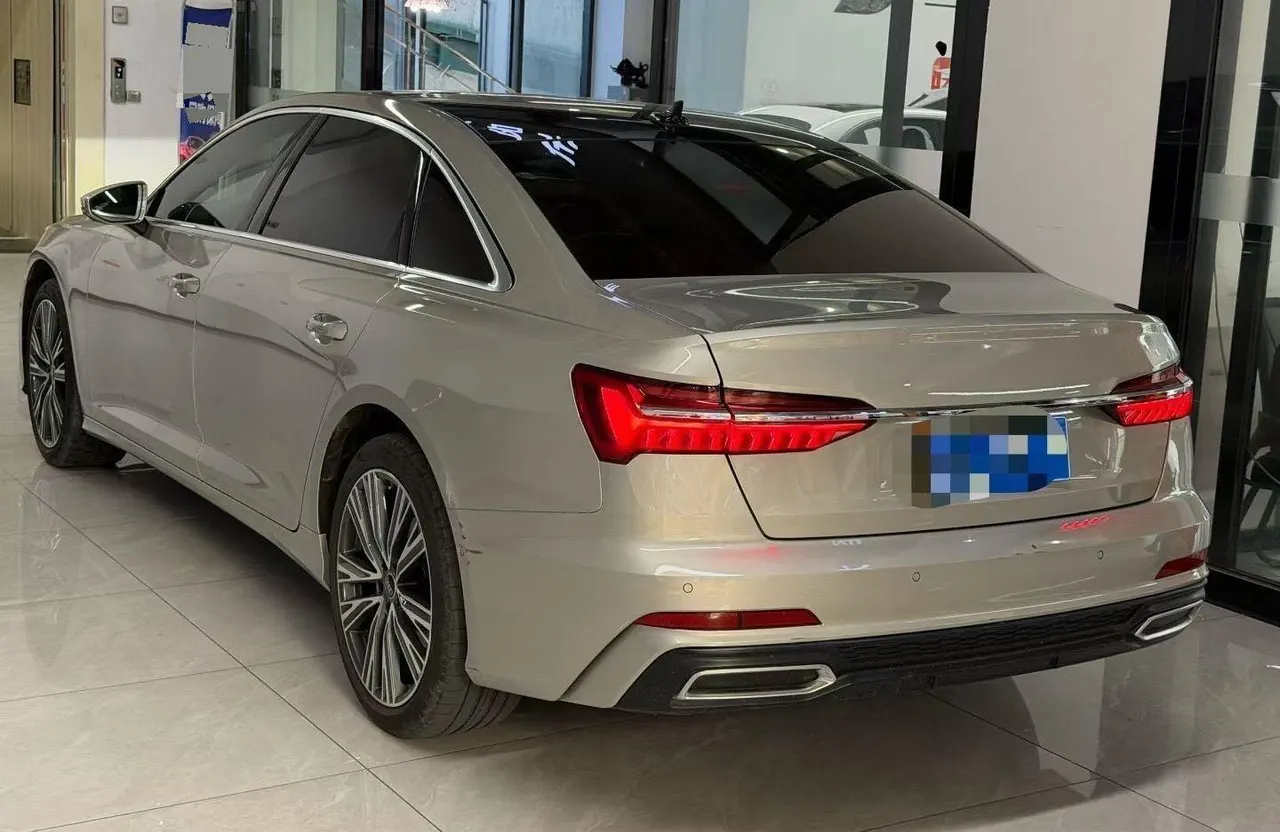 Audi 2022 A6L 48V 3.0TFSI 55TFSI Quattro enjoy dynamic automatic transmission 2