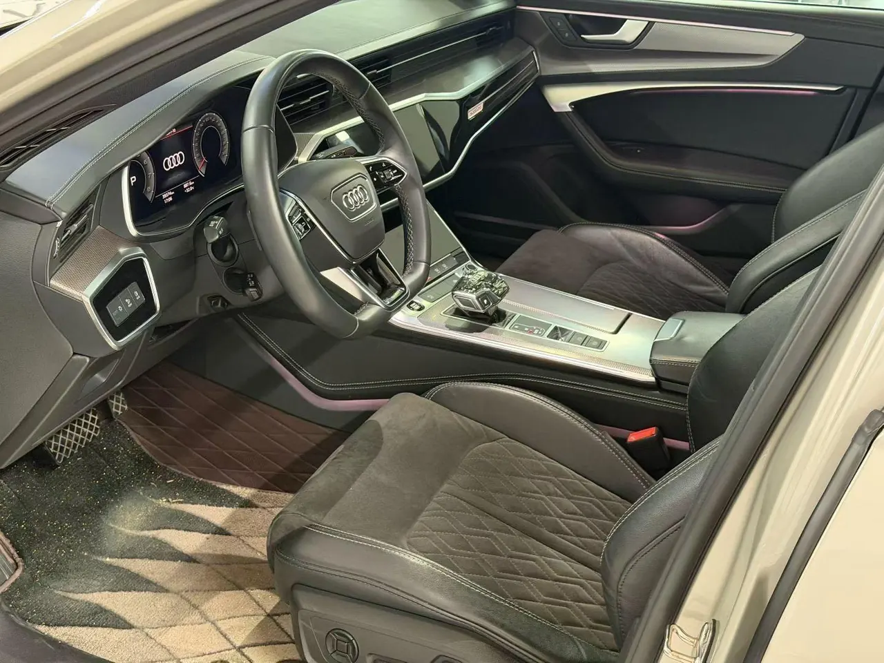 Audi 2022 A6L 48V 3.0TFSI 55TFSI Quattro enjoy dynamic automatic transmission 4