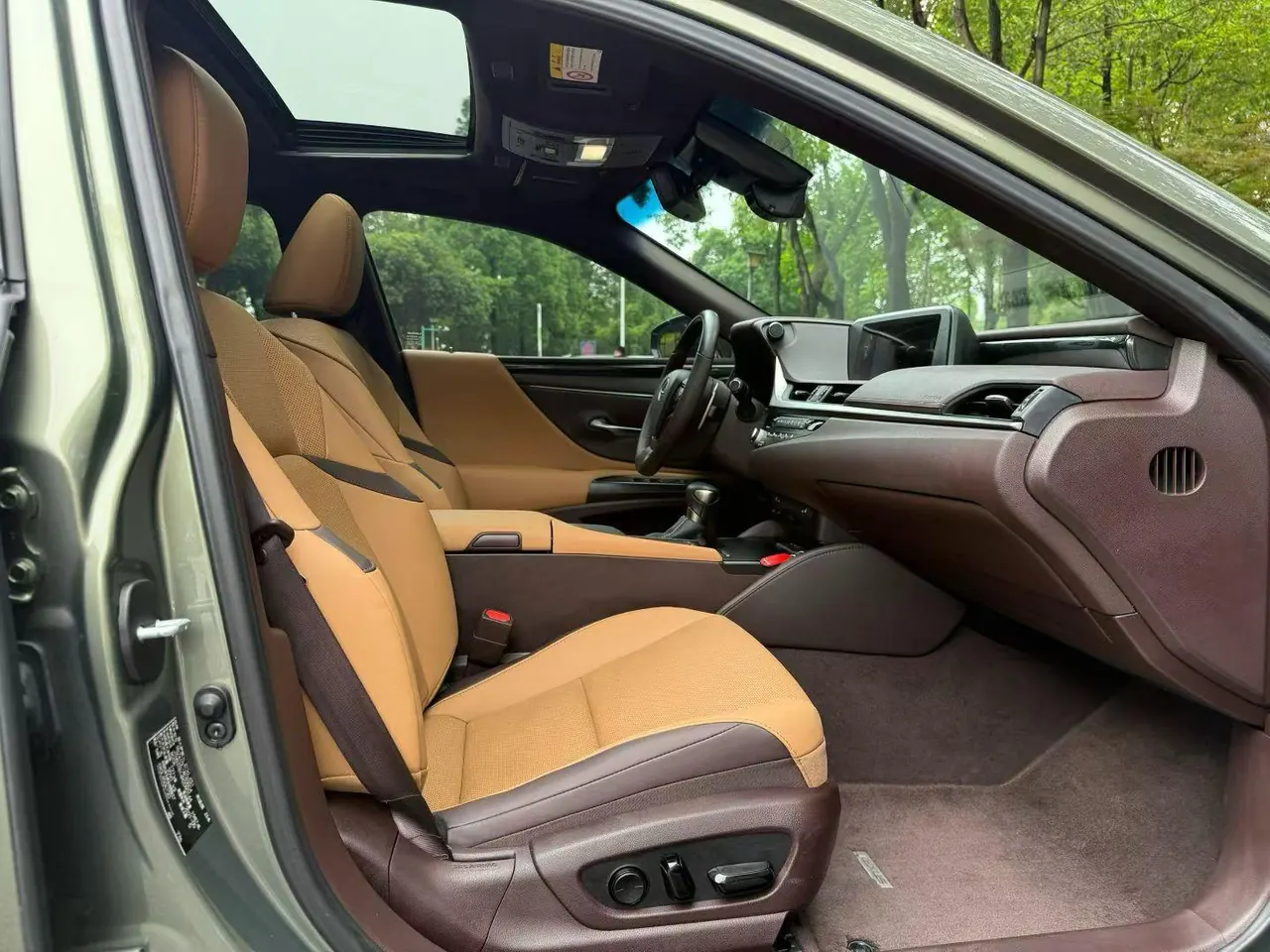 Lexus ES (Imported) 2021 ES200 2.0 Stepless Premium Edition Automatic Gear 4