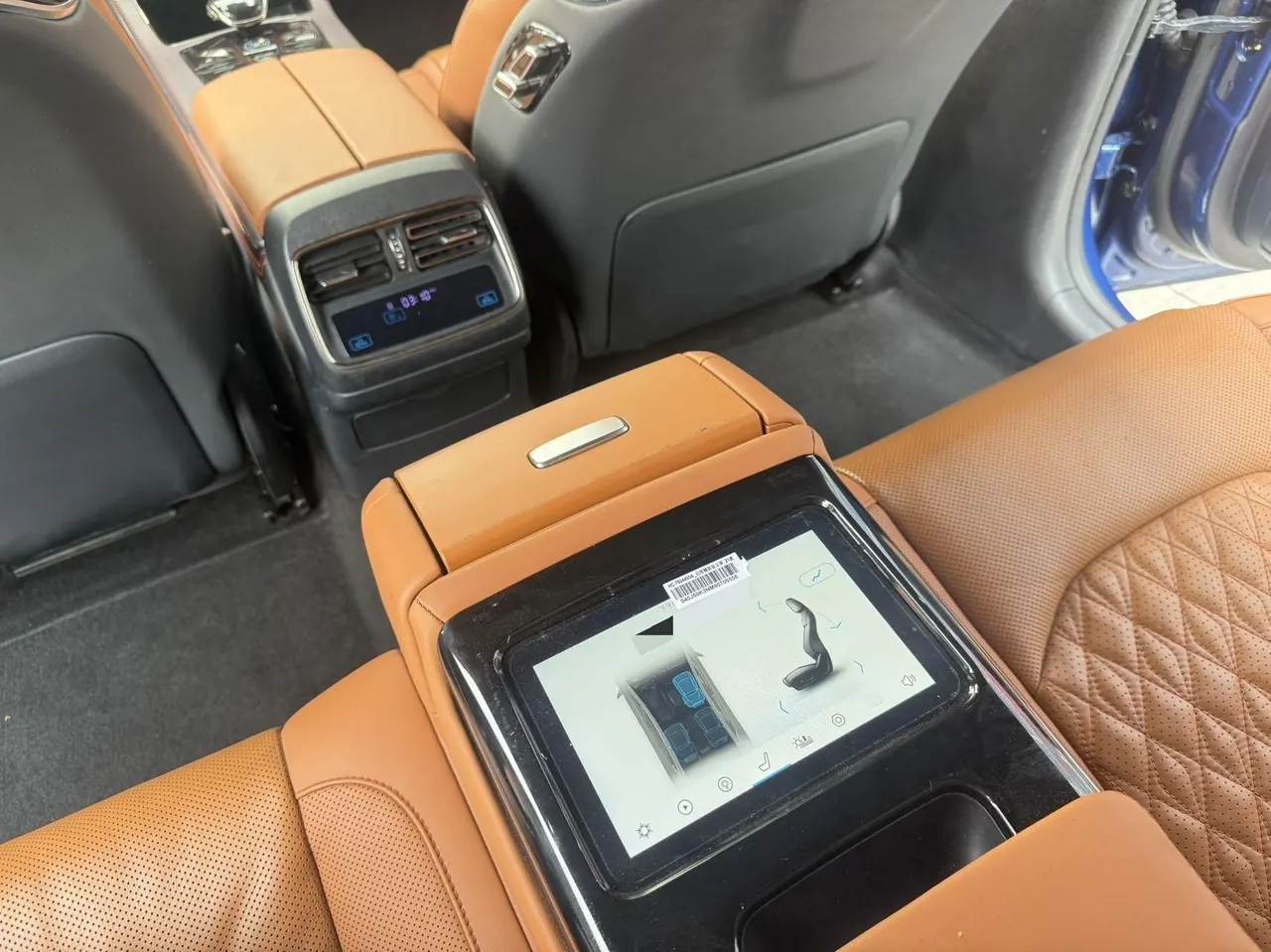 BYD 2020 Han four-wheel drive high-performance flagship automatic gear 7