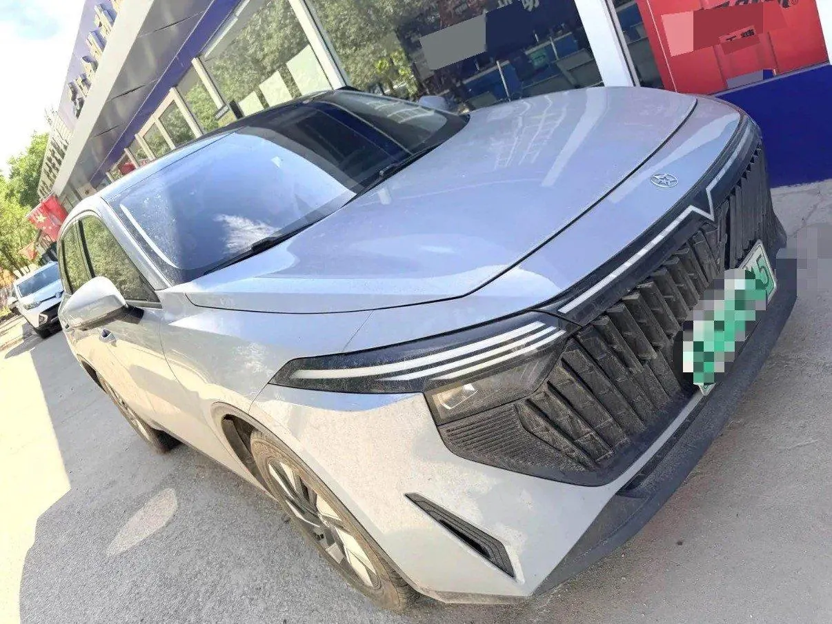 Venucia 2023 large V DD-i super hybrid 1.5T stepless 60km iD version automatic gear 3