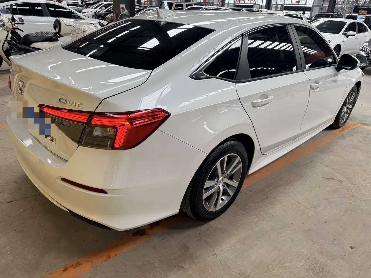 Honda 2023 Civic 1.5T CVT 240TURBO Sporty Edition Automatic 3